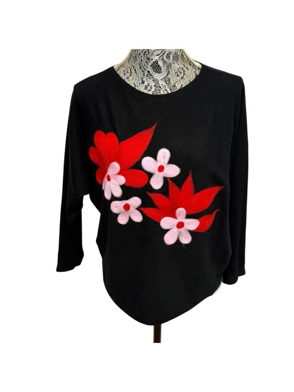 Aaeda Black Floral Knit Top 3/4 Sleeve Garment Dye Stretch M NWT